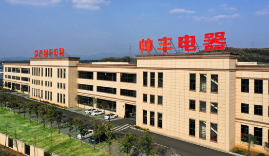 浙江宁波镇海中学领导班子莅临集成灶品牌帅丰电器参观调研