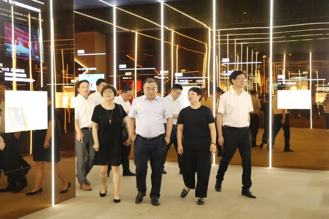 中国五金制品协会理事长一行莅临集成灶品牌帅丰电器考察指导