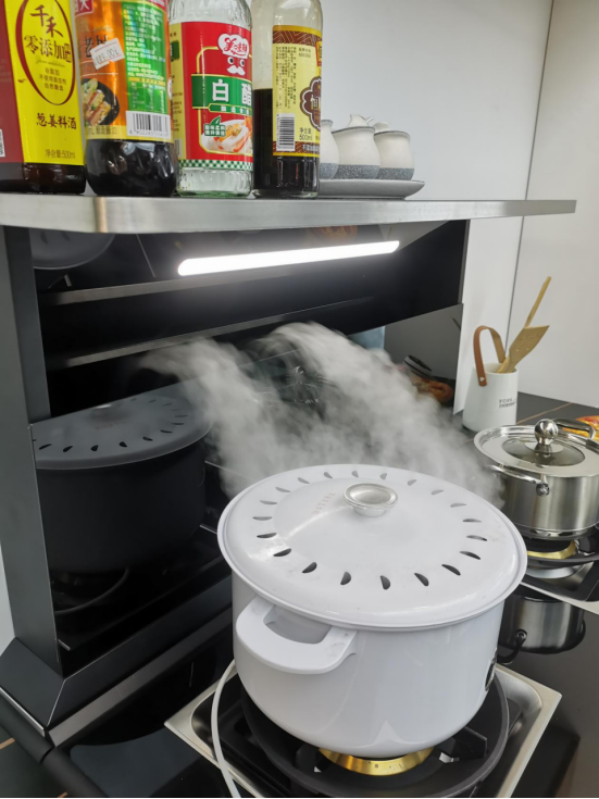 小户型如何装修厨房？集成灶品牌帅丰巧妙利用每一寸空间