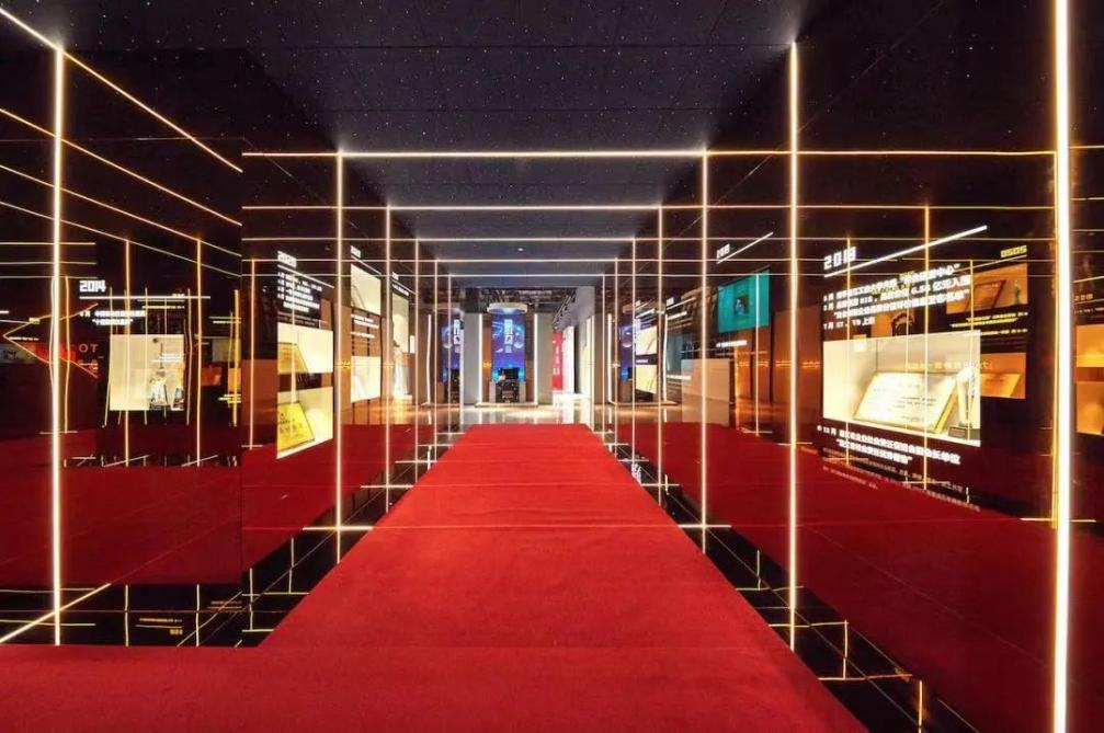 集成灶品牌“选帅丰·成大商”直播峰会圆满成功！