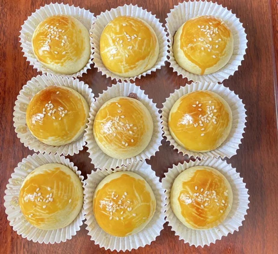 帅丰集成灶风火轮蒸烤箱烤制的花式月饼，尽享中秋团圆味！