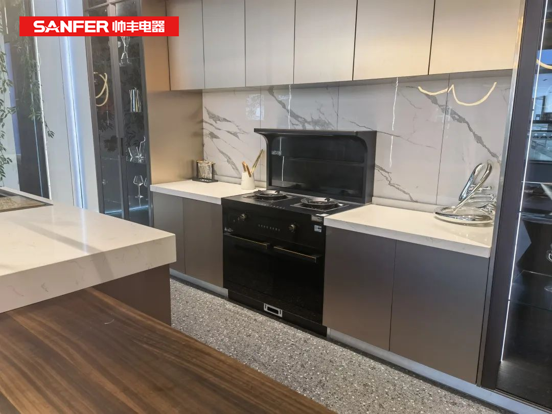 想要做一个无“油”无虑的人？集成灶让你直呼「真香」！