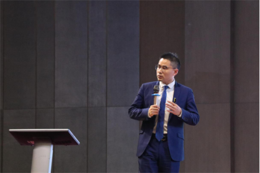 “兔”飞猛进 只争朝夕,大国品牌帅丰电器2023新年动员大会顺利召开 “兔”飞猛进 只争朝夕,大国品牌帅丰电器2023新年动员大会顺利召开