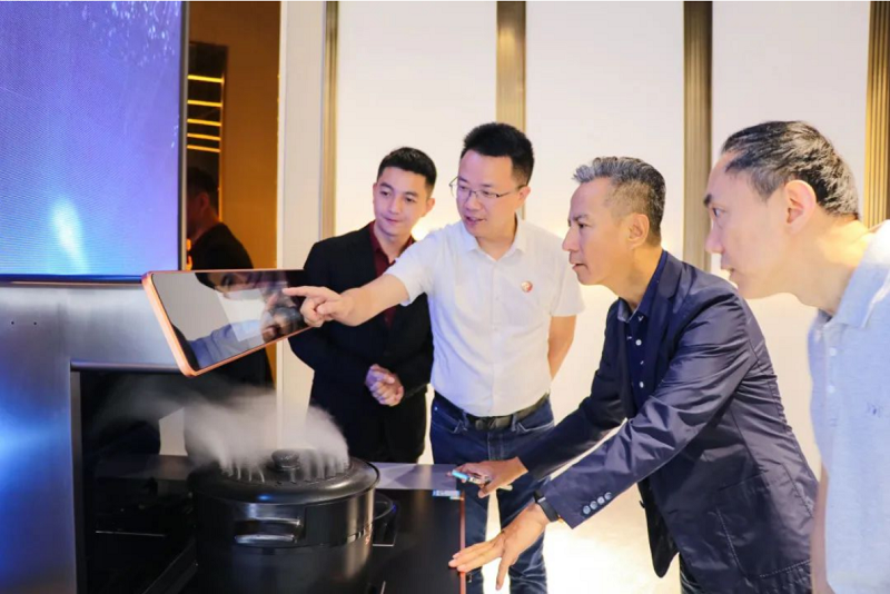 帅丰电器成功入选“首批集成智能厨房产业试点企业” 帅丰电器成功入选“首批集成智能厨房产业试点企业”