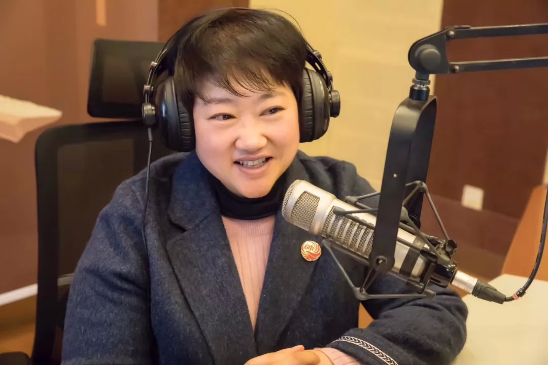 帅丰董事长商若云受邀参加“对话掌门人”讲解集成灶之奥秘 帅丰董事长商若云受邀参加“对话掌门人”讲解集成灶之奥秘