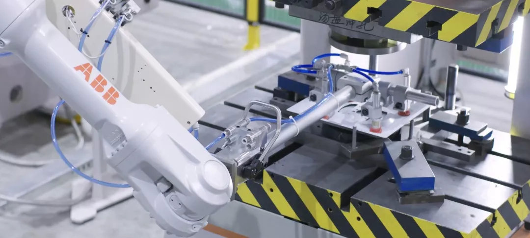 帅丰接受整体厨房考察,共写行业未来新篇章! 帅丰接受整体厨房考察,共写行业未来新篇章!