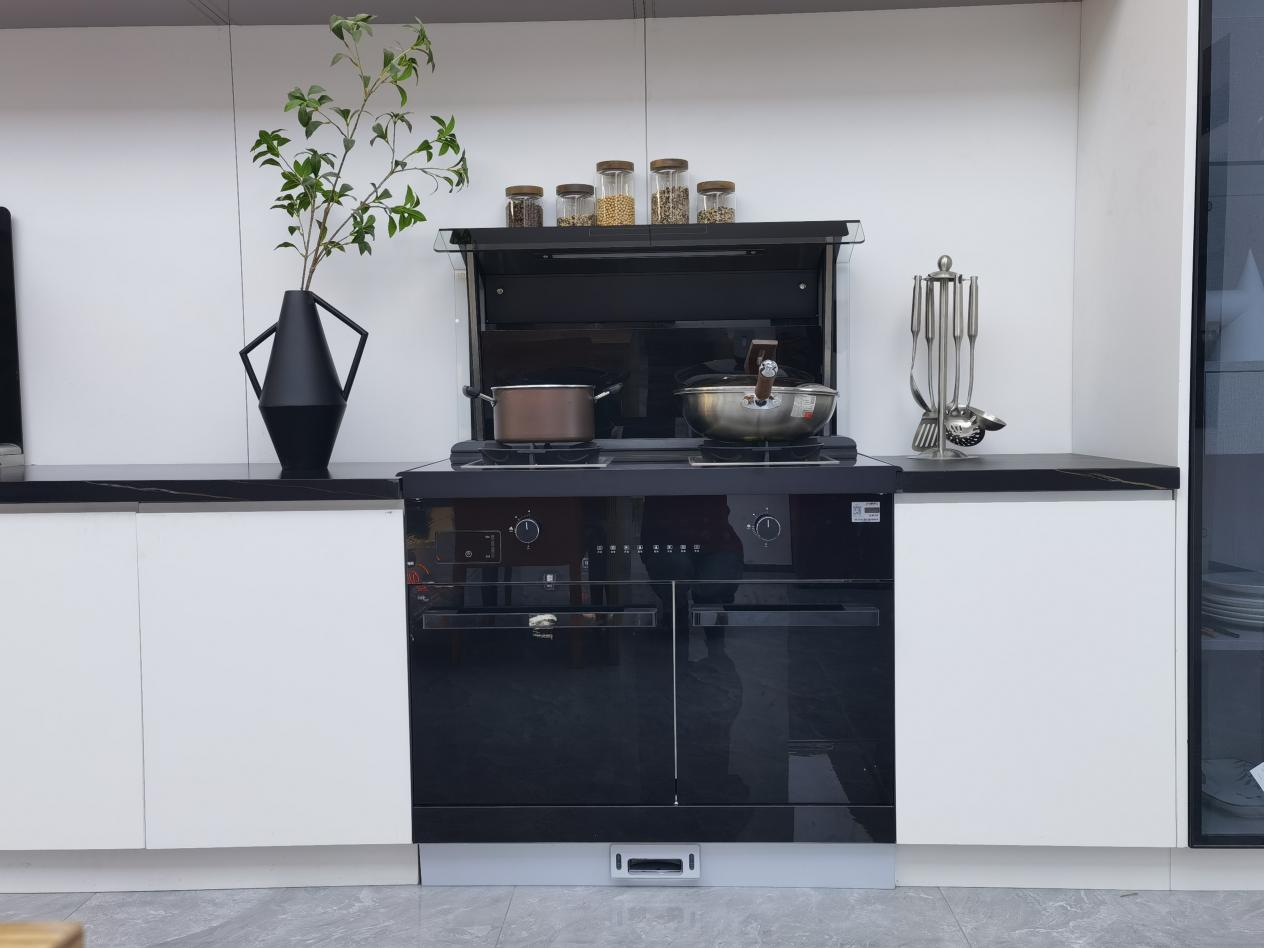 集成灶好还是有油烟机好？集成灶如何挑选？